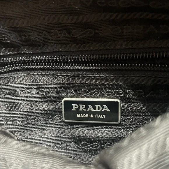 Prada tessuto camera bag - Picture 4 of 6
